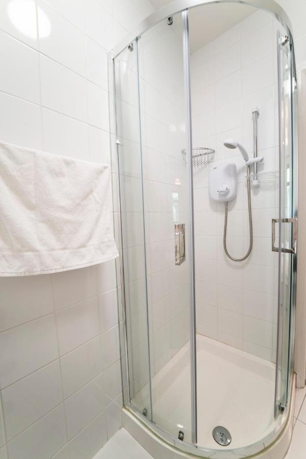 Charming City Centre Guest House 戈尔韦 外观 照片