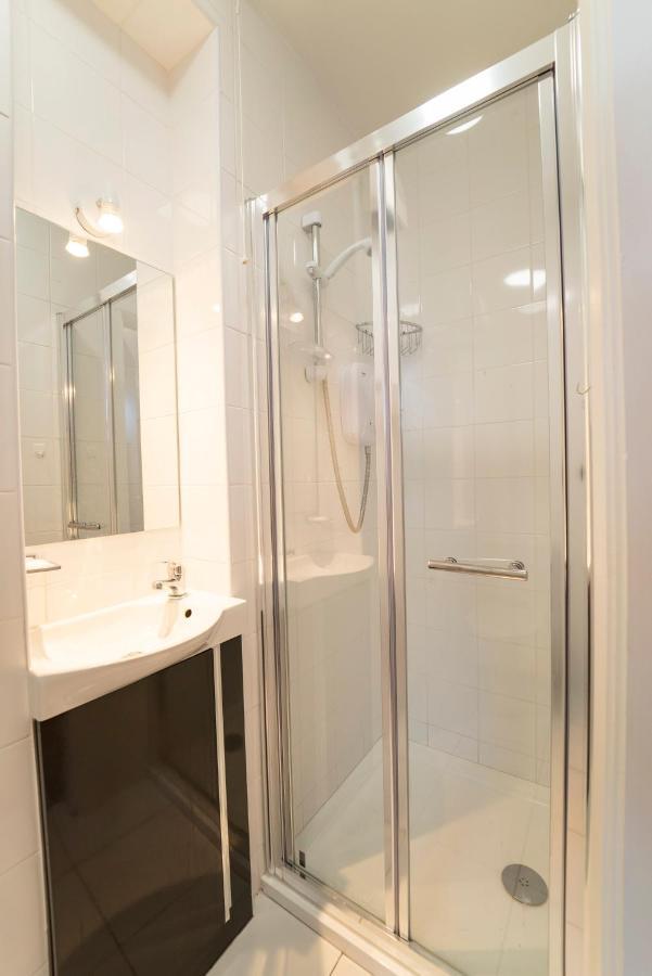 Charming City Centre Guest House 戈尔韦 外观 照片